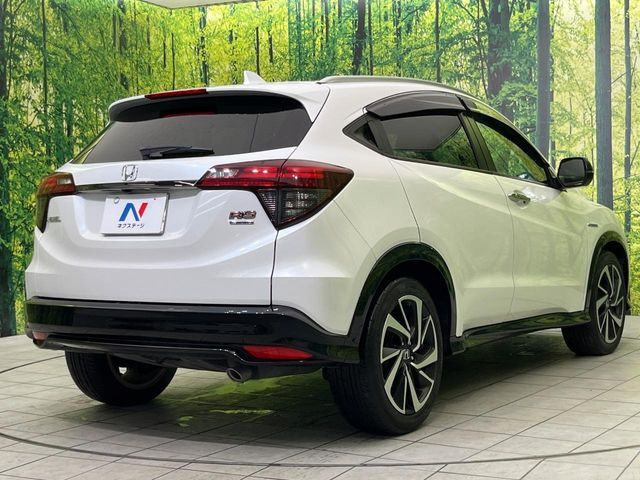 ☆全国のネクステージからお取り寄せが可能※!遠方の店舗に展示してあるクルマが気になる場合も、最寄りの店舗でご覧いただくことが可能です!是非私たちに要望をお聞かせください!※別途費用