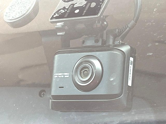 �y�h���C�u���R�[�_�[�z���S�E���S�ȃJ�[���C�t�ɕK�{�̃h���C�u���R�[�_�[�𑕔�!���s���͂������A������^�]�⎖�̂ɑ��������ۂ̏󋵂��f���ŋL�^���A����̃��X�N�ɔ����܂��B