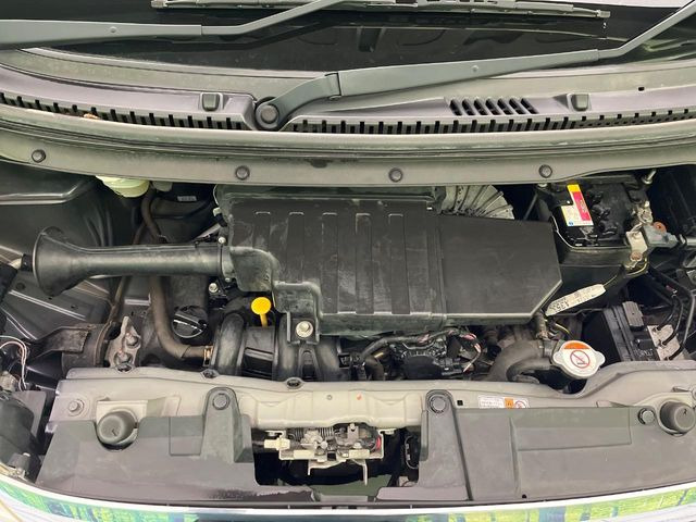 親切・丁寧な専門メカニックスタッフが応対!・車検・点検整備・事故等の修理などアフターサービスも安心。お車のカスタマイズもネクステージのサービススタッフまでご相談ください!