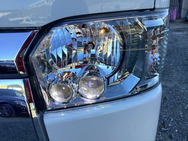 ����LED�w�b�h���C�g!