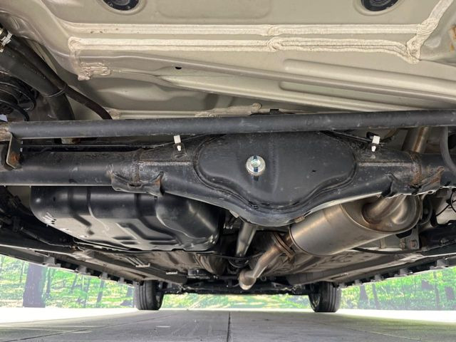 下回りがきれいなうちに、防錆加工の施工がオススメ。降雪地域はもちろん、沿岸部にお住いの方や、趣味でマリン・ウィンタースポーツをされる方にご好評いただいております。