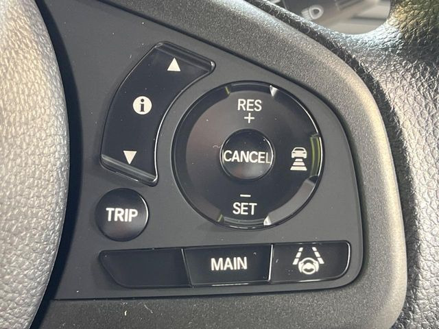 �y�A�_�v�e�B�u�N���[�Y�R���g���[���z�������H�ł̒��������s���y��!!�����ő��x��ۂN���[�Y�R���g���[�����A�Փˌy���V�X�e���ƘA�g���A�O���̎ԗ������m���ĎԊԂ�ۂ悤�ɑ��x���߂��Ă���܂�!!