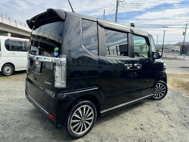 外装です☆納車前にクリーニング実施致します☆