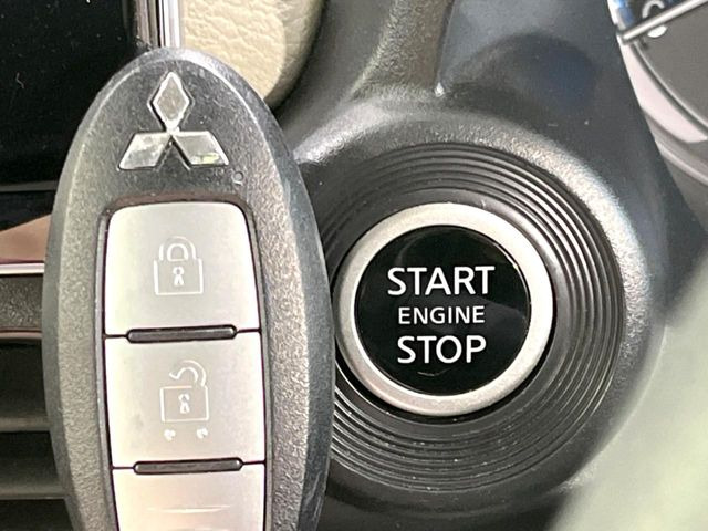 �y�I�y���[�V�����L�[�z�J�o����|�P�b�g�ɓ��ꂽ�܂܂ł��h�A�̎{���E�������\�ȃX�}�[�g�L�[�𑕔��B�G���W���̃I���E�I�t�����J�M�����o���K�v����������Ƃ��Ă��֗��ł���