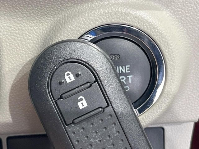 �y�L�[�t���[�V�X�e���z�J�o����|�P�b�g�ɓ��ꂽ�܂܂ł��h�A�̎{���E�������\�ȃX�}�[�g�L�[�𑕔��B�G���W���̃I���E�I�t�����J�M�����o���K�v����������Ƃ��Ă��֗��ł���