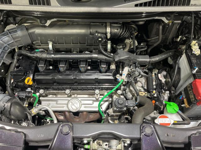 親切・丁寧な専門メカニックスタッフが応対!・車検・点検整備・事故等の修理などアフターサービスも安心。お車のカスタマイズもネクステージのサービススタッフまでご相談ください!