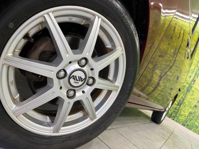 �y14�C���`�A���~�z�C�[���z�O�ςɃ}�b�`�����A���~�z�C�[���𑕒����Ă���܂��B�e��A���~�z�C�[����A�X�^�b�h���X�^�C�����戵�����Ă���܂��B���񂲑��k����������