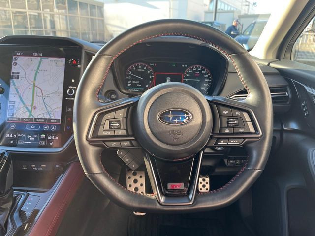 �y�����v�����X�e�A�����O�z�㎿�Ȋv���g�p���邱�ƂŁA��ɂ����������݂ƂĂ��^�]���₷���n���h���ł���