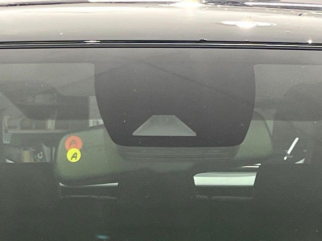 �y�v���N���b�V���Z�[�t�e�B�z�O���̎ԗ��������m���A�Փ˂������Ȏ��͌x��Œ��ӂ𑣂��A�u���[�L�𓥂ޗ͂��T�|�[�g�B�u���[�L�𓥂߂Ȃ������ꍇ�͏Փ˔�Q�y���u���[�L���쓮�A�Փˉ�����T�|�[�g���܂��B