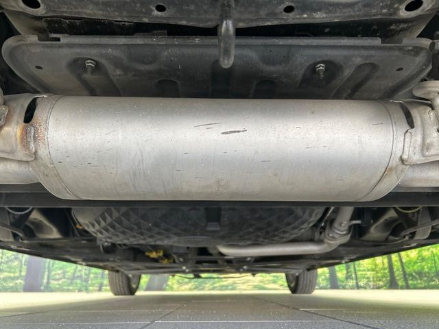 下回りがきれいなうちに、防錆加工の施工がオススメ。降雪地域はもちろん、沿岸部にお住いの方や、趣味でマリン・ウィンタースポーツをされる方にご好評いただいております。