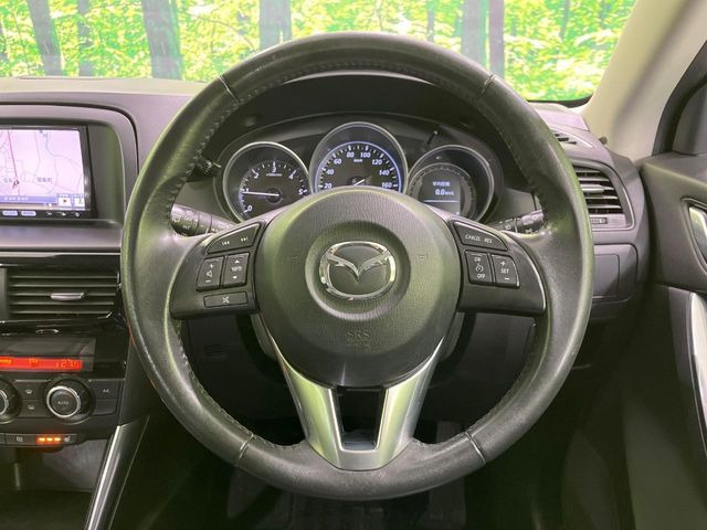 �y�����v�����X�e�A�����O�z�㎿�Ȋv���g�p���邱�ƂŁA��ɂ����������݂ƂĂ��^�]���₷���n���h���ł���