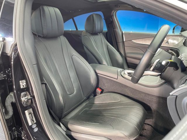 ●シートの使用感:破れ・へたりも少なく、ご覧の通りきれいな状態を維持しております。また、室内クリーニング・コーティングもご用命いただけます。