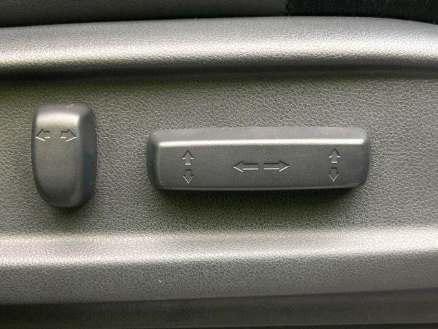 �y�p���[�V�[�g�z�X�C�b�`��ŊȒP�ɃV�[�g�̔��������\!�d��������͂�����܂���!���K�ȃV�[�g�|�W�V�����ɃZ�b�g���āA���K�ȃh���C�u�����y���݂��������B