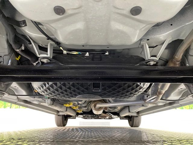 下回りがきれいなうちに、防錆加工の施工がオススメ。降雪地域はもちろん、沿岸部にお住いの方や、趣味でマリン・ウィンタースポーツをされる方にご好評いただいております。