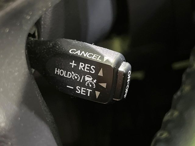 �y���[�_�[�N���[�Y�R���g���[���z�������H�ł̒��������s���y��!!�����ő��x��ۂN���[�Y�R���g���[�����A�Փˌy���V�X�e���ƘA�g���A�O���̎ԗ������m���ĎԊԂ�ۂ悤�ɑ��x���߂��Ă���܂�!!