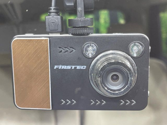 �y�h���C�u���R�[�_�[�z���S�E���S�ȃJ�[���C�t�ɕK�{�̃h���C�u���R�[�_�[�𑕔�!���s���͂������A������^�]�⎖�̂ɑ��������ۂ̏󋵂��f���ŋL�^���A����̃��X�N�ɔ����܂��B