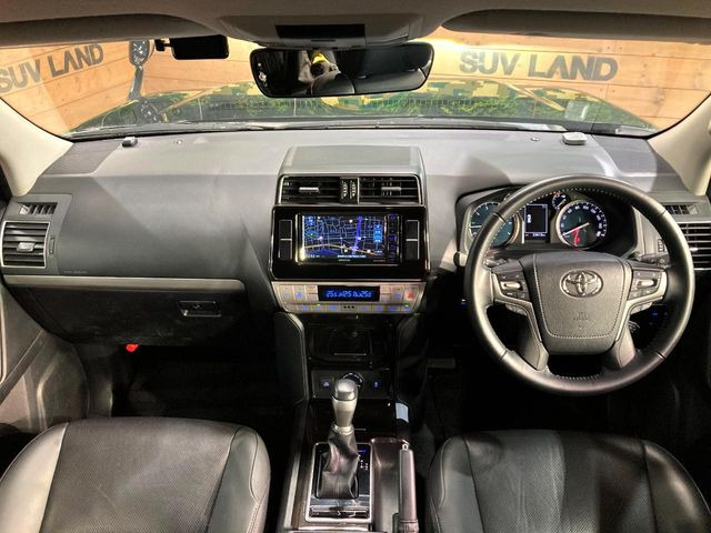 グループ総在庫数約30,000台!!全国の系列店からメーカー・車種問わずご紹介出来るので、あなたにピッタリのお車が見つかるはずです♪まずはお問い合わせ下さい☆