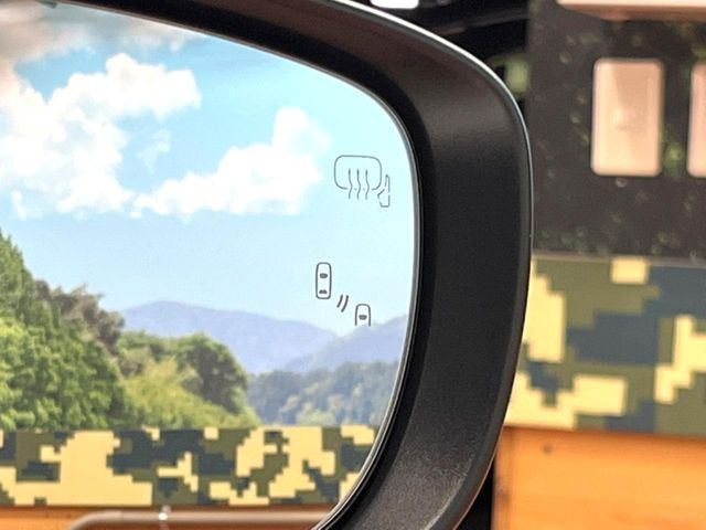 �y�u���C���h�X�|�b�g���j�^�[�z���s���A�h�A�~���[�̎��p�ɂȂ�₷���ӏ��Ɍ㑱�Ԃ��ڋ߂���ƃT�C�h�~���[�t�߂Ɍx����\���A�h���C�o�[�ɒ��ӊ��N�����Ă���܂��B