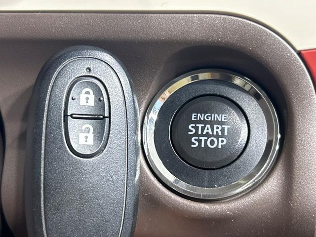 �y�L�[���X�X�^�[�g�V�X�e���z�J�o����|�P�b�g�ɓ��ꂽ�܂܂ł��h�A�̎{���E�������\�ȃX�}�[�g�L�[�𑕔��B�G���W���̃I���E�I�t�����J�M�����o���K�v����������Ƃ��Ă��֗��ł���