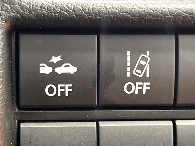 �y�X�Y�L �Z�[�t�e�B�T�|�[�g�z���s���ɑO���̎ԗ�����F�����A�Փ˂������Ȏ��͌x��ƃu���[�L�ŏՓˉ���Ɣ�Q�y�����A�V�X�g�B�����S�Ƀh���C�u�����y���݂��������܂��B