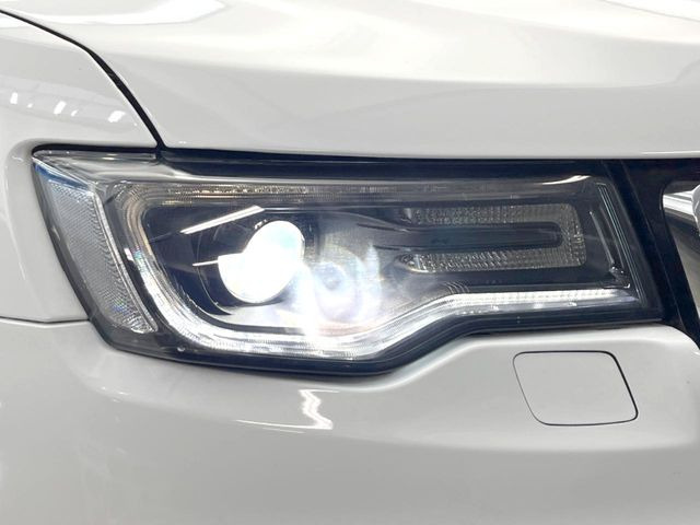 ��HID�w�b�h���C�g:���邭�O�����Ƃ炵�Ă����̂ŁA���V����Ԃ̑��s�������E�ǍD�ň��S���Ă���肢�������܂��B