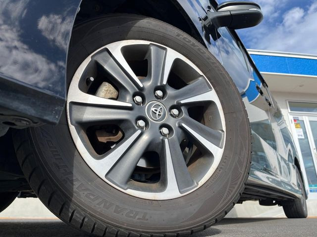 �y����16�C���`�A���~�z�C�[���z�O�ςɃ}�b�`���������A���~�z�C�[���𑕒����Ă���܂��B�e��ЊO�A���~�z�C�[����A�X�^�b�h���X�^�C�����戵�����Ă���܂��B���񂲑��k����������