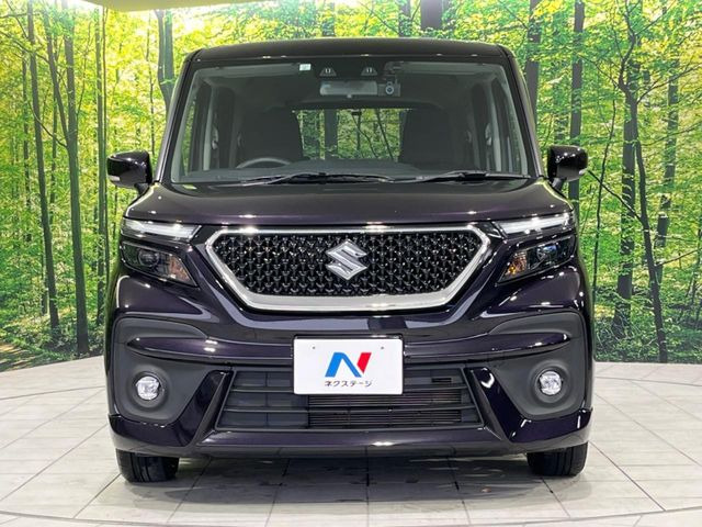 弊社では、全車『修復歴なし』のお車のみ取り扱っております。専任バイヤーによる厳選した仕入れの後、入庫後の車両チェックを行い、ネクステージが認定した高品質な中古車をご提供しております。