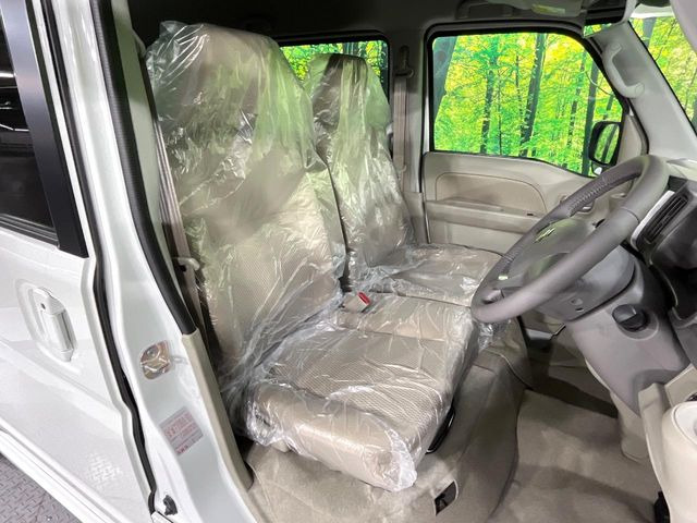 【シートヒーター】寒い日に重宝するシートヒーター!エアコンより早く温まってくれるので寒がりの人も安心ですね♪エアコンの温風は乾燥するから苦手、という方にもをおすすめです。