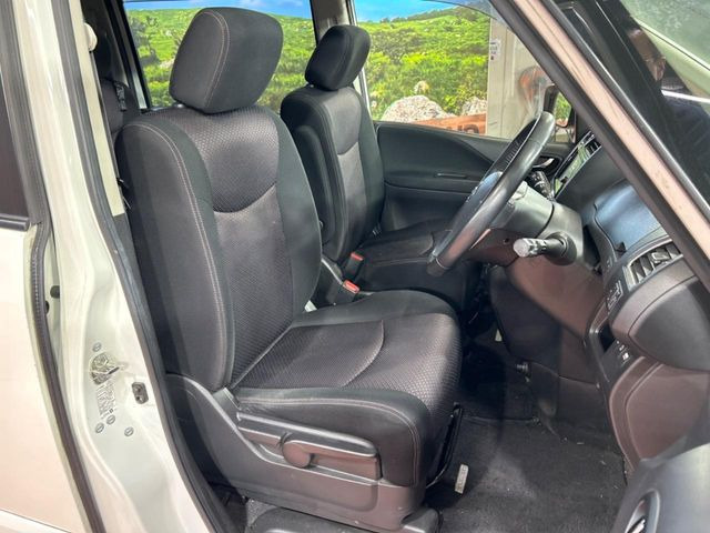 �^�]�ȃV�[�g���͎g�p�������Ȃ��A�ǍD�ȏ�ԂƂȂ��Ă��܂��B���J�Ɏg���Ă������Ƃ��悭�킩��܂��ˁB