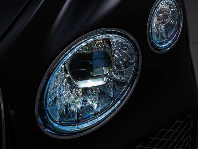 【 下取り車の査定は是非アペルタへ 】下取りは国産車、輸入車問わず全車種が「査定」の対象です。新モデルから往年の名車まで、まずは一度ご依頼くださいませ!人気モデルの下取り強化中☆