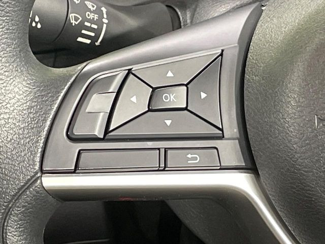 �y�X�e�A�����O�X�C�b�`�z�^�]���A�O������ڐ������炷���ƂȂ��A�I�[�f�B�I���̑��삪�\�ȕ֗��@�\!���S&���K�ȃh���C�u�����o���Ă���܂���