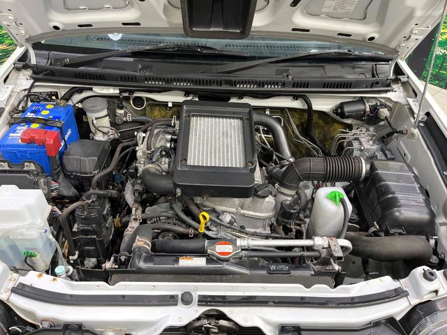 ���S�̍Œ�10�N�E���s�������ۏ�(�L��)�����p�ӁB�ۏؓ��e���[���͂������A�����_��&�I�C��������A�N�����x�̑S���E24���ԃ��[�h�T�[�r�X���t�т���Ă���܂��̂ł����S�������B