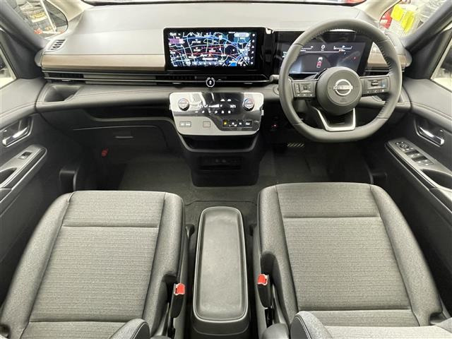 セレナ1.4 e-POWER ハイウェイスターV