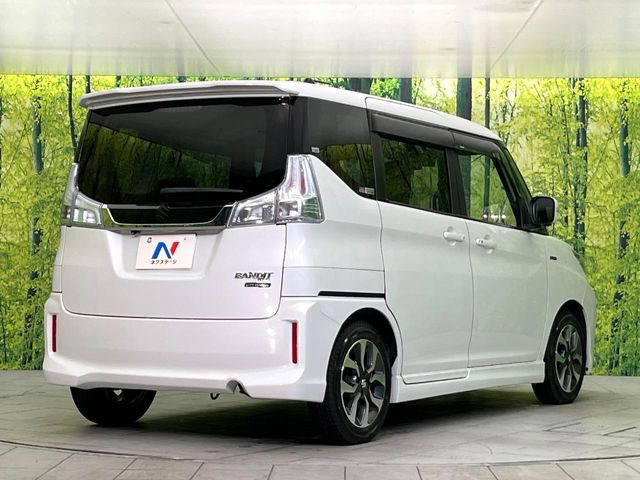 ☆全国のネクステージからお取り寄せが可能※!遠方の店舗に展示してあるクルマが気になる場合も、最寄りの店舗でご覧いただくことが可能です!是非私たちに要望をお聞かせください!※別途費用