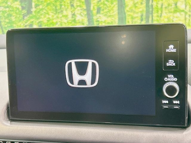 �y���[�J�[����9�^�i�r�z�C���e���A�ɗn�����ރX�^�C���b�V���ȁu��p�݌v�v���[�J�[�i�r�𑕔��􎋔F���⑀�쐫�ȂǊ�{���\�ɂ��D��A���㎿�ȃJ�[���C�t�����y���݂��������܂��B