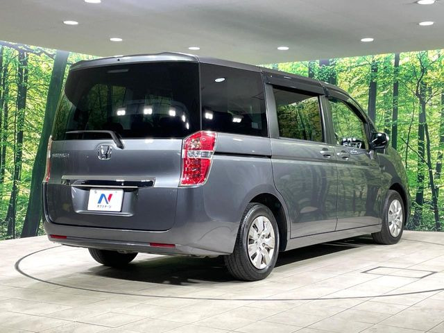 ☆全国のネクステージからお取り寄せが可能※!遠方の店舗に展示してあるクルマが気になる場合も、最寄りの店舗でご覧いただくことが可能です!是非私たちに要望をお聞かせください!※別途費用