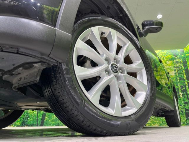 �y����19�C���`�A���~�z�C�[���z�O�ςɃ}�b�`���������A���~�z�C�[���𑕒����Ă���܂��B�e��ЊO�A���~�z�C�[����A�X�^�b�h���X�^�C�����戵�����Ă���܂��B���񂲑��k����������