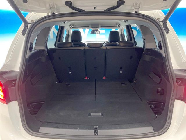 ●トランクルーム:趣味が広がる収容スペース!これだけの広さがあればお買い物やレジャーなどにも最適です!使用感も少なくきれいな状態を維持しております。