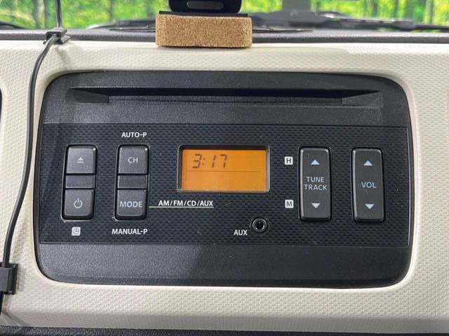 お好きな音楽を車内でお楽しみいただけます♪スピーカー交換・ウーハー追加などの音質向上や、最新ナビ・後席モニター等の取り付けも是非ご相談ください!