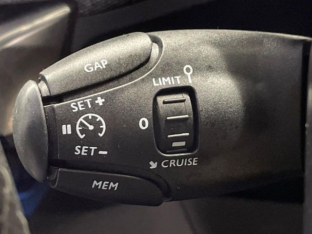 �����[�_�[�N���[�Y�R���g���[��:�O�̎ԂƂ̎Ԋԋ��������ɂƂ�A��葬�x�Ŏ������s���Ă���鎟����̃N���[�Y�R���g���[��!��ɍ������H�⎩���Ԑ�p���H�Ŏg�p����֗��ȋ@�\�ł�!