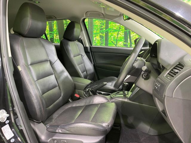 �y���烌�U�[�V�[�g�z����̂ӂ���肪�e�ՂŃ����e�i���X�����ȒP�ȁA�@�\���ɗD��鍇����v���̗p�����㎿�ȃV�[�g�ł��B����S�n���悭�A���������ӂ��S�n�ǂ��ԓ���Ԃ����o���Ă���܂��B