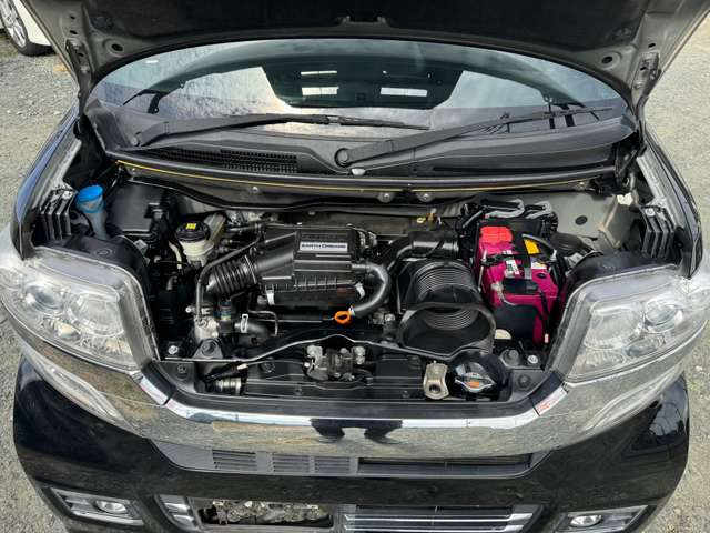 エンジンです!綺麗にコーティング済みです☆