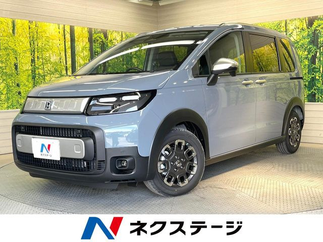 フリード(ホンダ) 1.5 e:HEV クロスター 中古車画像