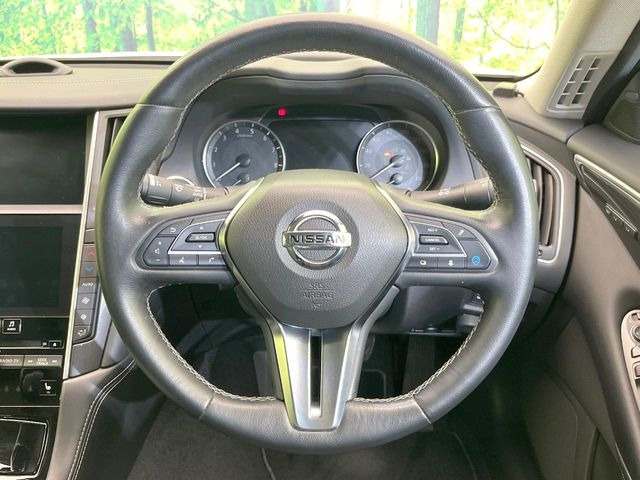 �y�����v�����X�e�A�����O�z�㎿�Ȋv���g�p���邱�ƂŁA��ɂ����������݂ƂĂ��^�]���₷���n���h���ł���