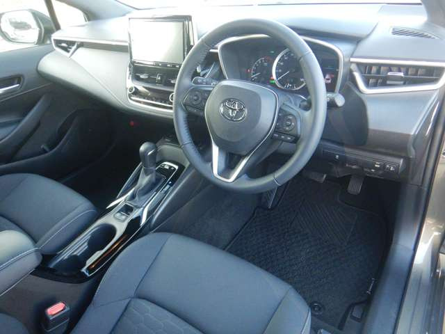 カローラスポーツ1.8 ハイブリッド G