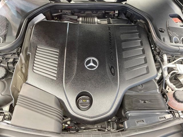 ●当店では、各メーカーの専用診断テスターを導入。国家資格を持つテクニカルスタッフも常駐しておりますので、万が一の際にも安心してご利用いただけます。