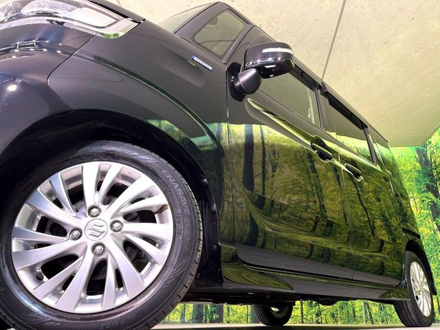 �y����14�C���`�A���~�z�C�[���z�O�ςɃ}�b�`���������A���~�z�C�[���𑕒����Ă���܂��B�e��ЊO�A���~�z�C�[����A�X�^�b�h���X�^�C�����戵�����Ă���܂��B���񂲑��k����������