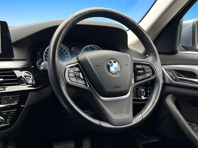 ���n���h�����̃X�������Ȃ��A���ꂢ�ȏ�Ԃ��ێ����Ă���܂��B�e�X�C�b�`���̓�����m�F�ς݂ł��B