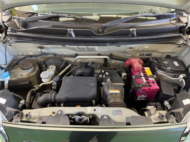 親切・丁寧な専門メカニックスタッフが応対!・車検・点検整備・事故等の修理などアフターサービスも安心。お車のカスタマイズもネクステージのサービススタッフまでご相談ください!