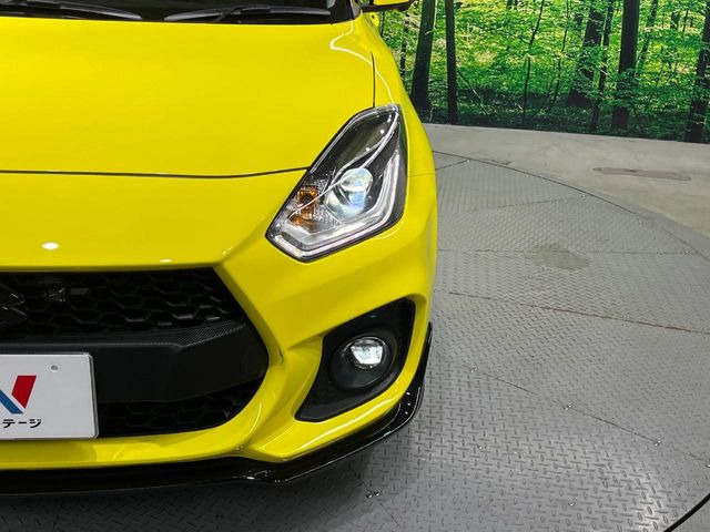 �yLED�w�b�h���C�g�z���V����ԑ��s�����ǍD�Ȏ��E���m�ۂ����S���ĉ^�]�ł��鍂�P�xLED�w�b�h���C�g�𑕔�!�_�����x�������A����d�͂��}�����Ă��܂��B